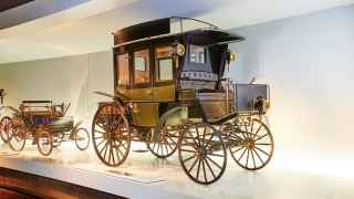 125 years ago: First bus with combustion engine from Benz & Cie.